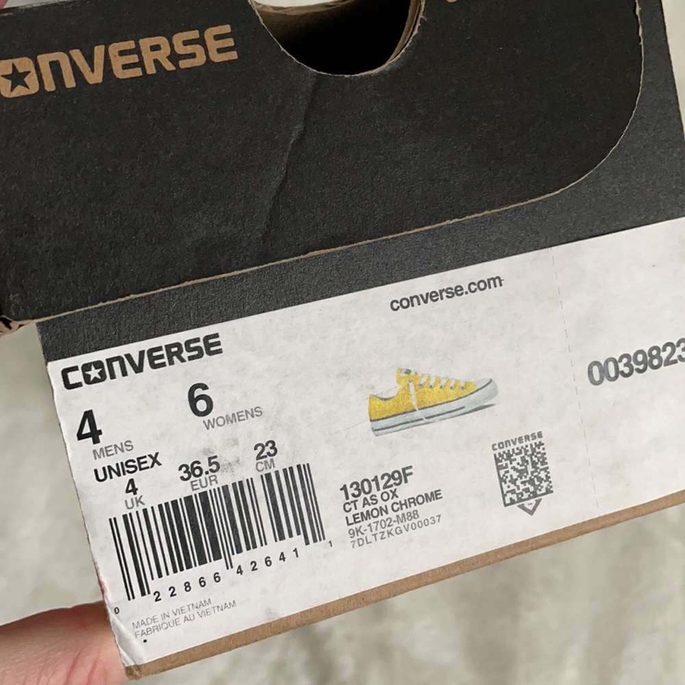 Yellow Converse - Size 6 Women’s - Picture 4 of 4